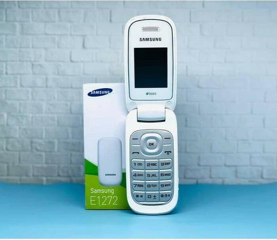 Samsung GT-E1272 - GSM - Klaptelefoon - Seniorentelefoon - Simlockvrij - Zwart